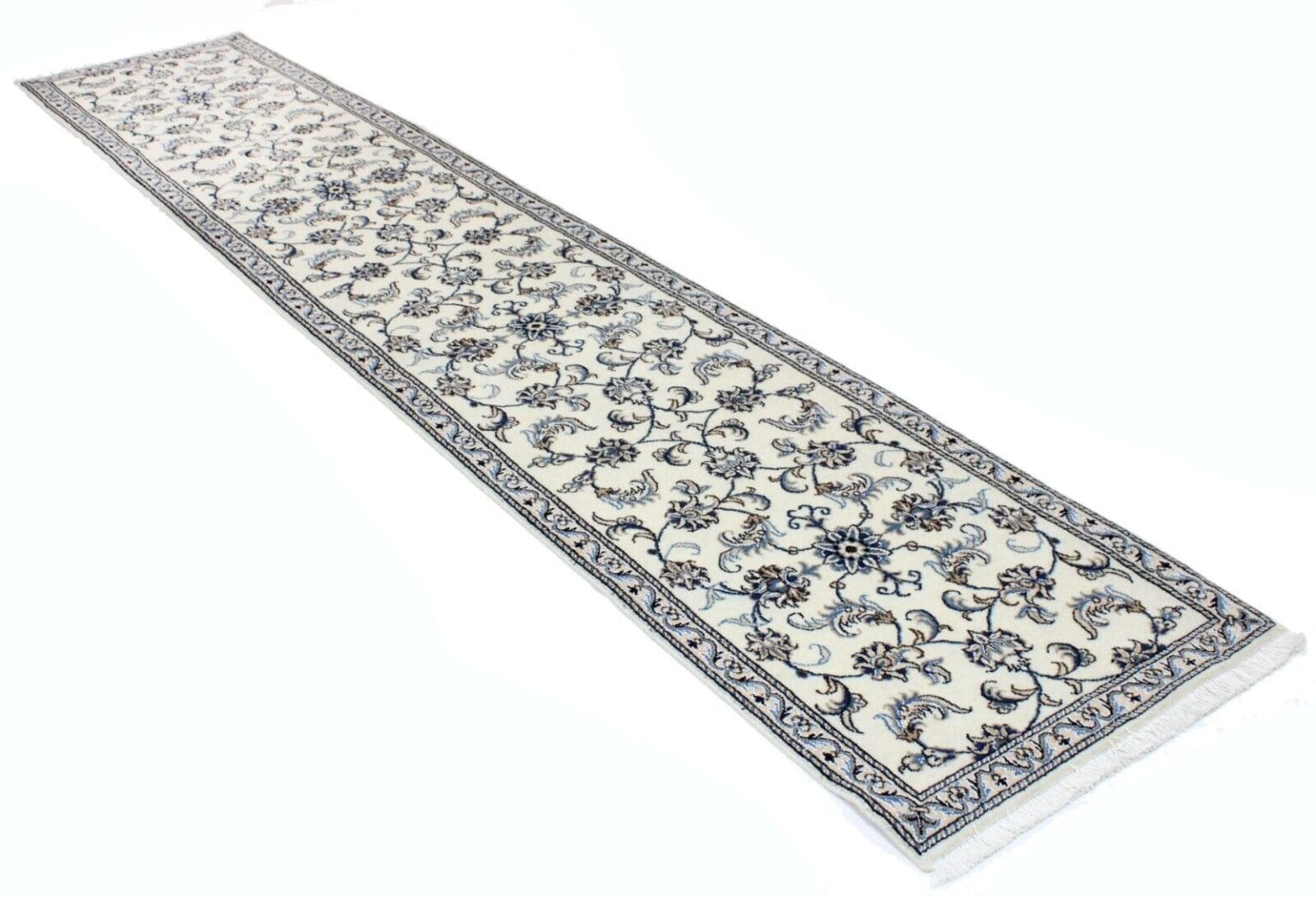 Persian Rug Nain 385 x 77 cm Wool Hand-knotted