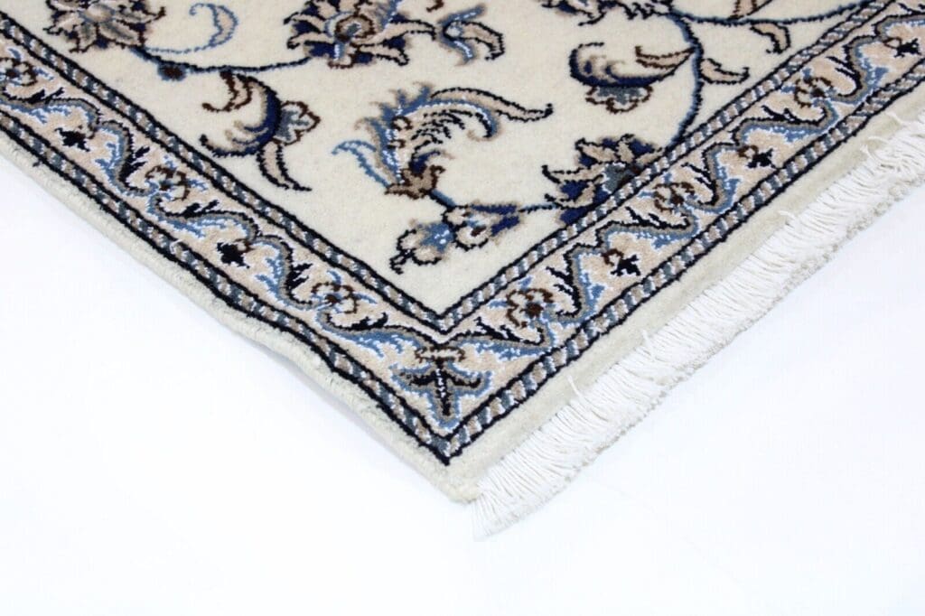 Persian Rug Nain 385 x 77 cm Wool Hand-knotted