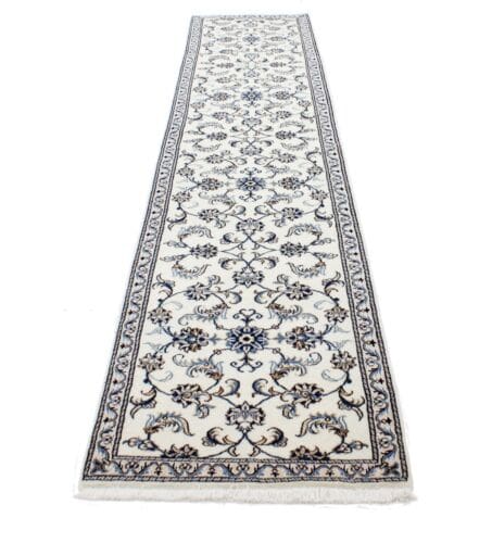 Persian Rug Nain 385 x 77 cm Wool Hand-knotted