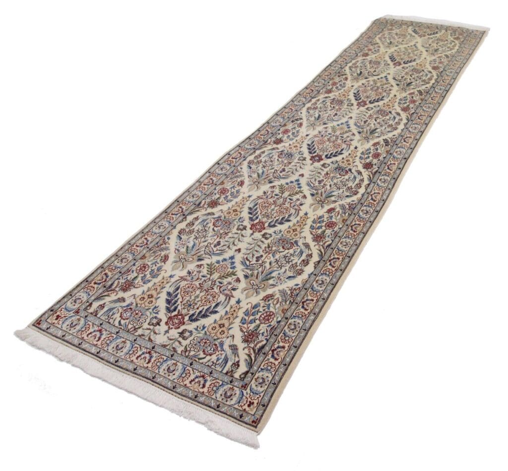 perserteppich-350x85-cm-nain-9la-seide-handgeknupft-orientteppich-1 Persian Rug Nain 350 x 85 cm Silk Hand-knotted