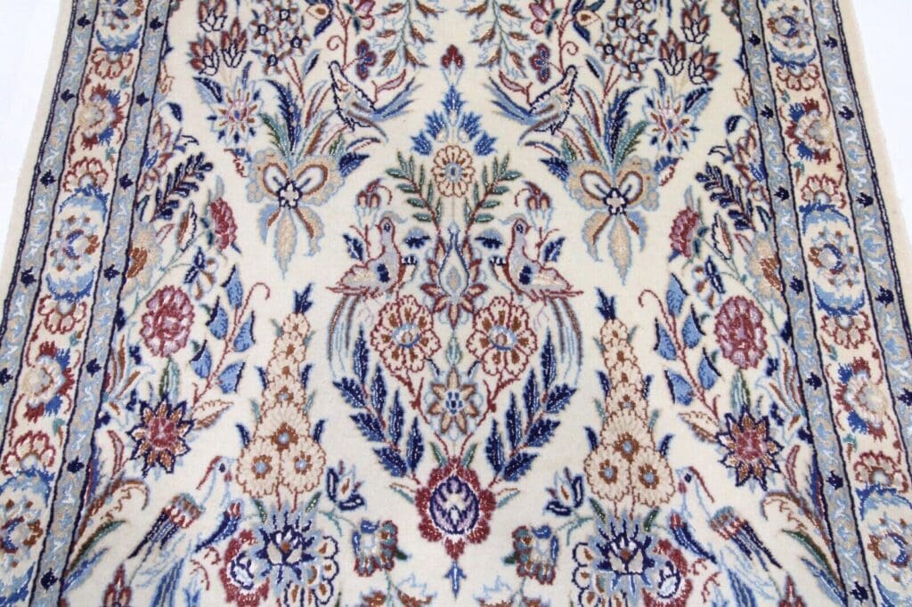 perserteppich-350x85-cm-nain-9la-seide-handgeknupft-orientteppich-4 Persian Rug Nain 350 x 85 cm Silk Hand-knotted