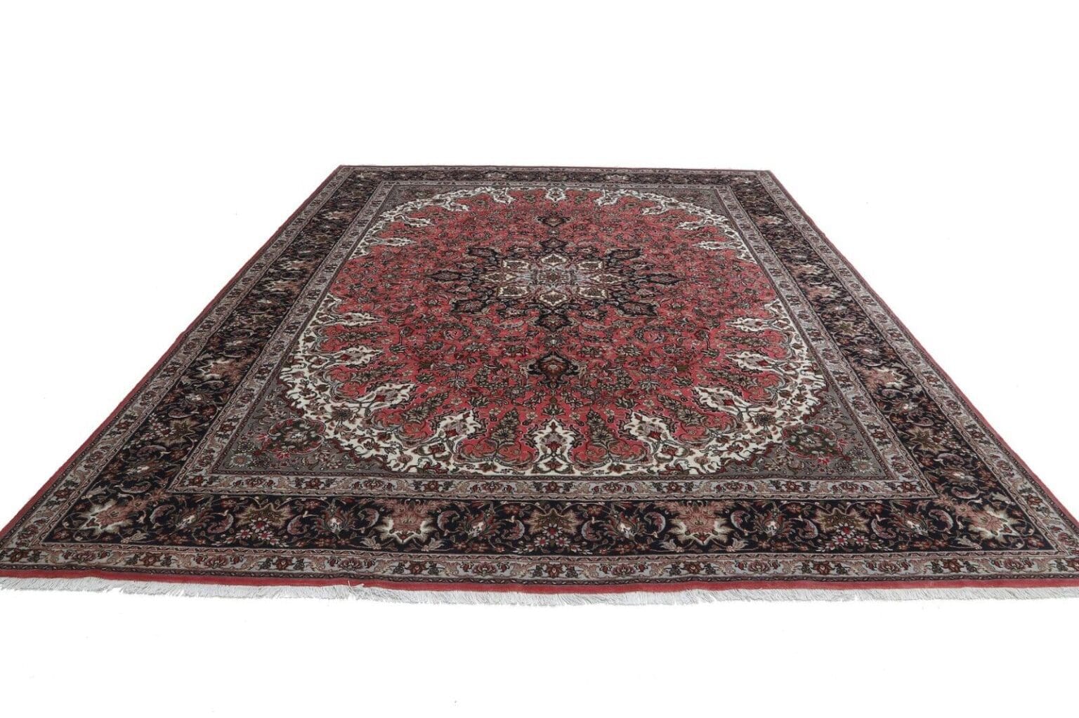 handgeknupfter-perserteppich-tabriz-390x300-cm-40-raj-top-zustand-2 Persian Rug Tabriz 390 x 300 cm Wool Hand-knotted