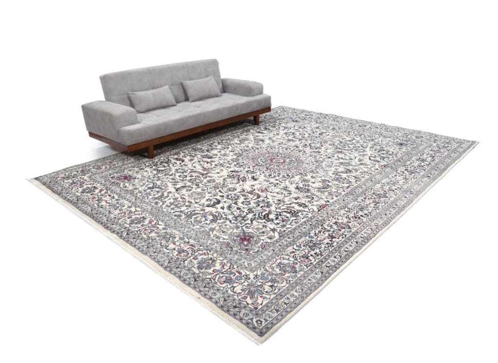 Persian Rug Nain 390 x 297 cm Silk Hand-knotted