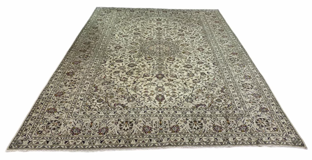 Persian Rug Kashan 349 x 247 cm Wool Hand-knotted
