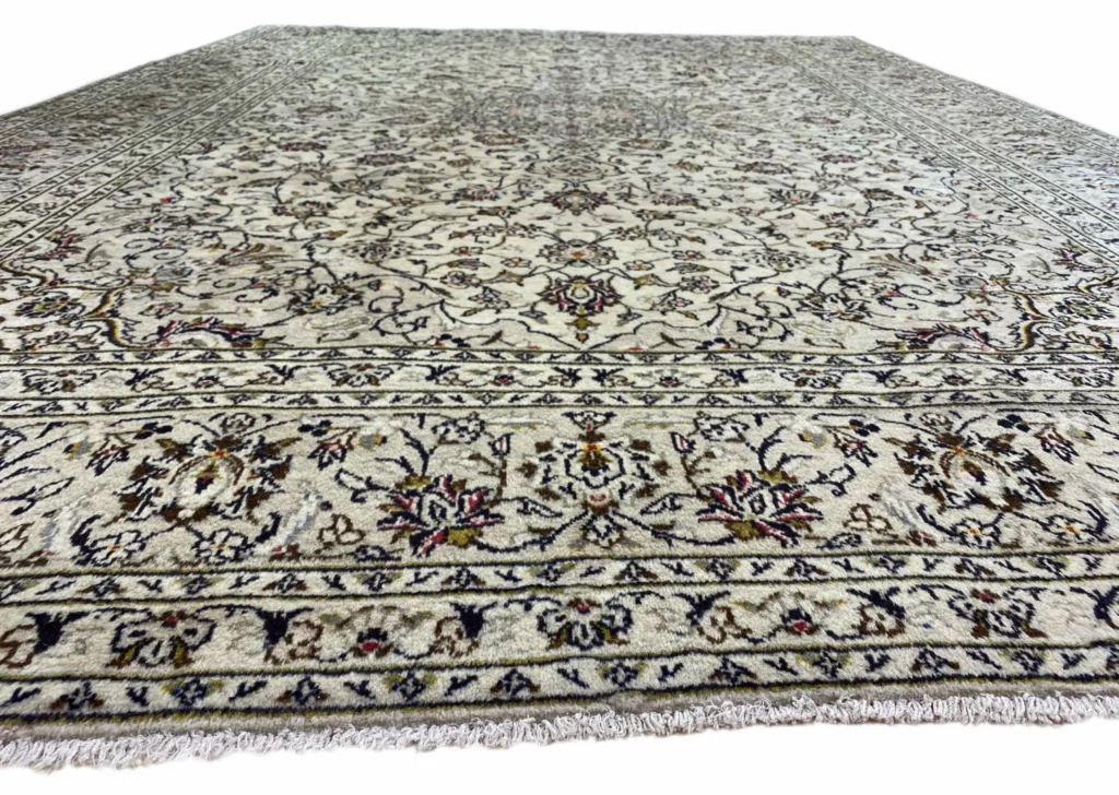 Persian Rug Kashan 349 x 247 cm Wool Hand-knotted
