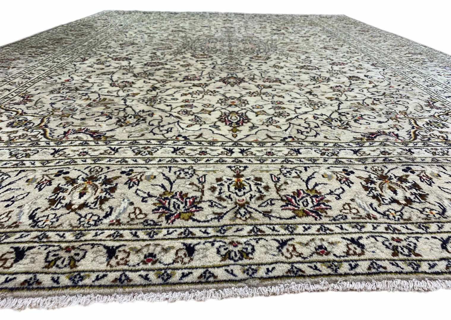 Persian Rug Kashan 349 x 247 cm Wool Hand-knotted
