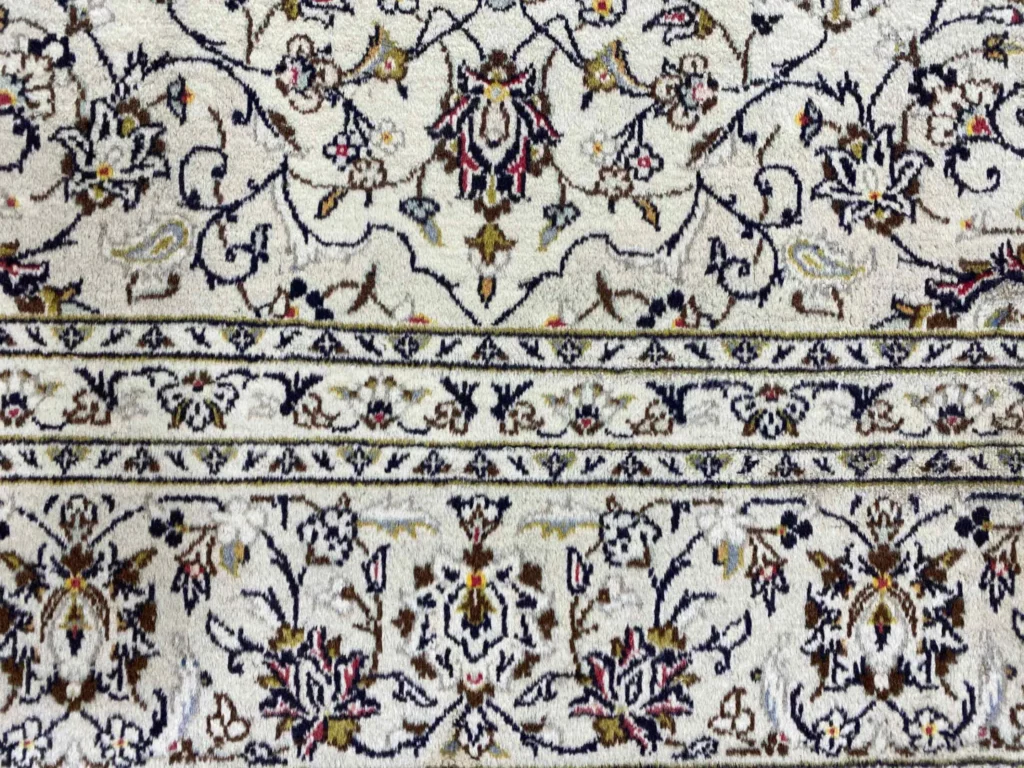 Persian Rug Kashan 349 x 247 cm Wool Hand-knotted