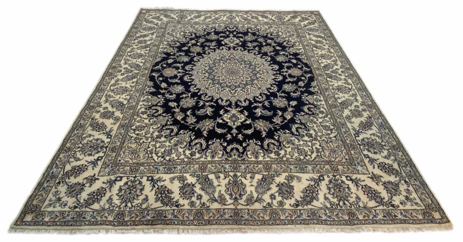 Persian Rug Nain 298 x 246 cm Wool Hand-knotted