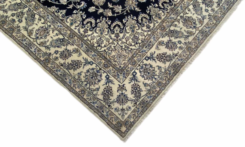 Persian Rug Nain 298 x 246 cm Wool Hand-knotted