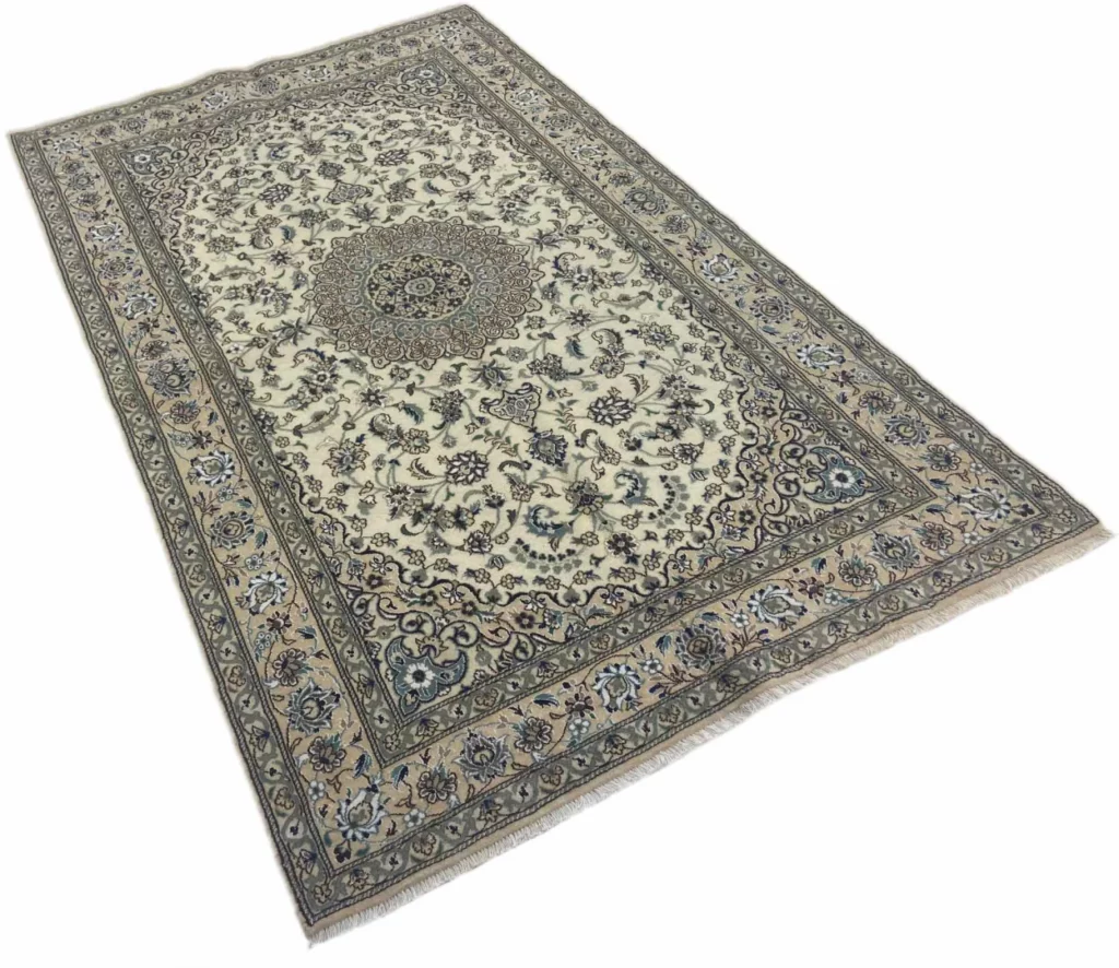 Persian Rug Nain 247 x 152 cm Wool Hand-knotted