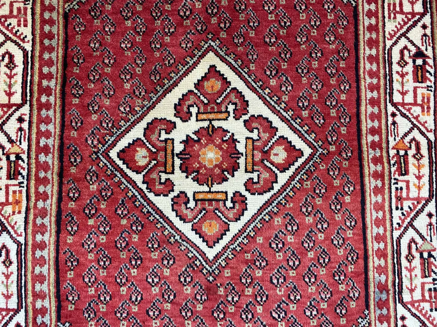 Persian Rug Sarouk 168 x 107 cm Wool Hand-knotted