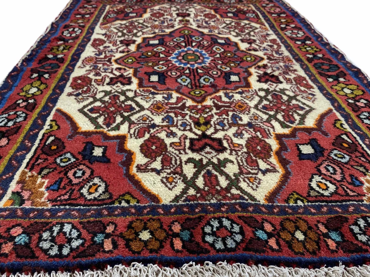 Persian Rug Hamadan 139 x 96 cm Wool Hand-knotted
