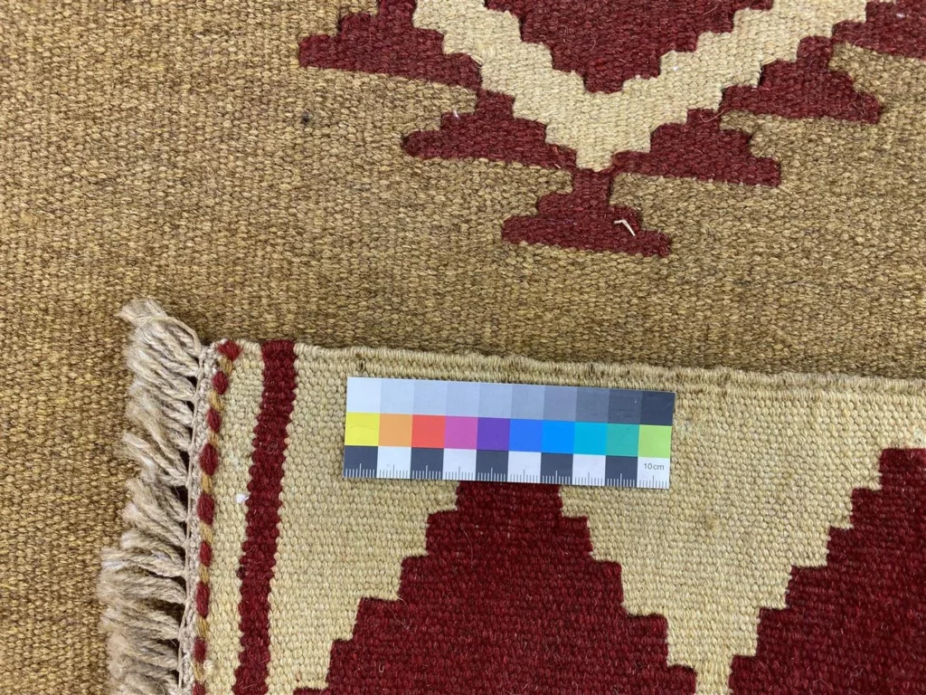 Oriental Rug Fars 117 x 66 cm Wool Hand-woven