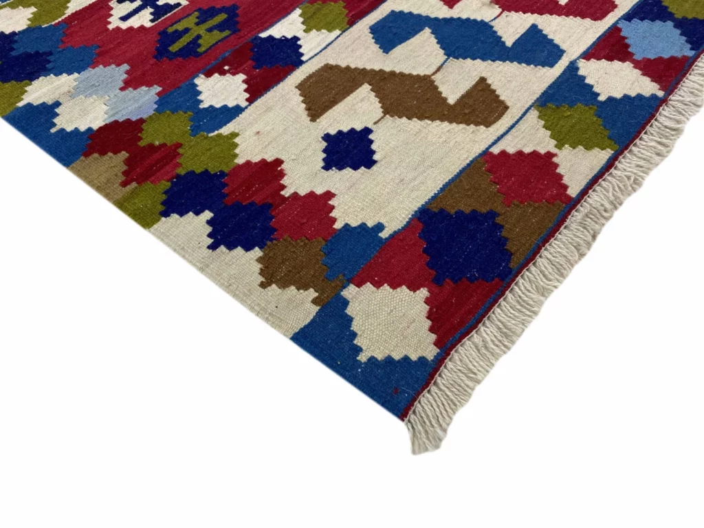 Persian Rug Fars 145 x 99 cm Wool Hand-woven
