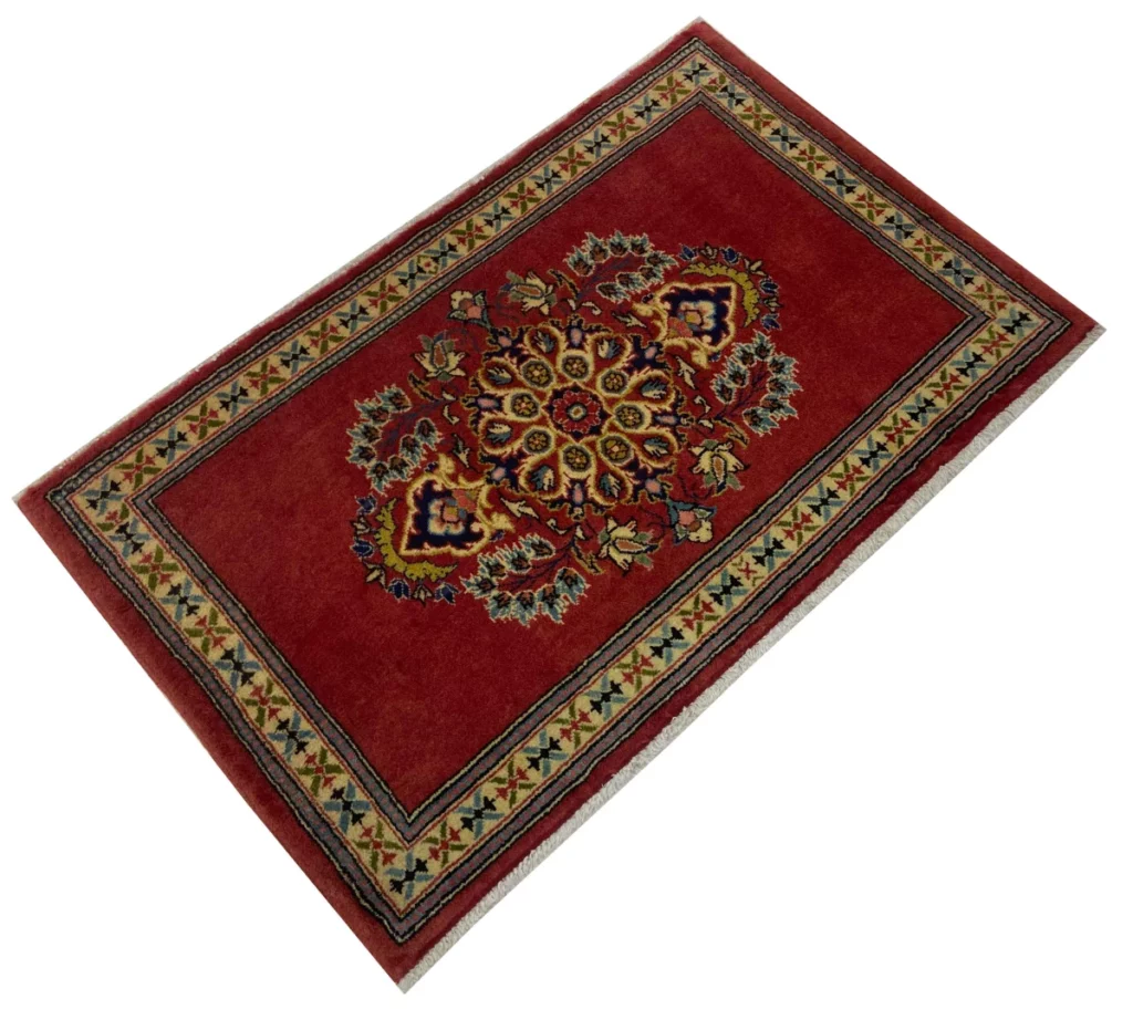 Persian Rug Kashan 64 x 102 cm Wool Hand-knotted