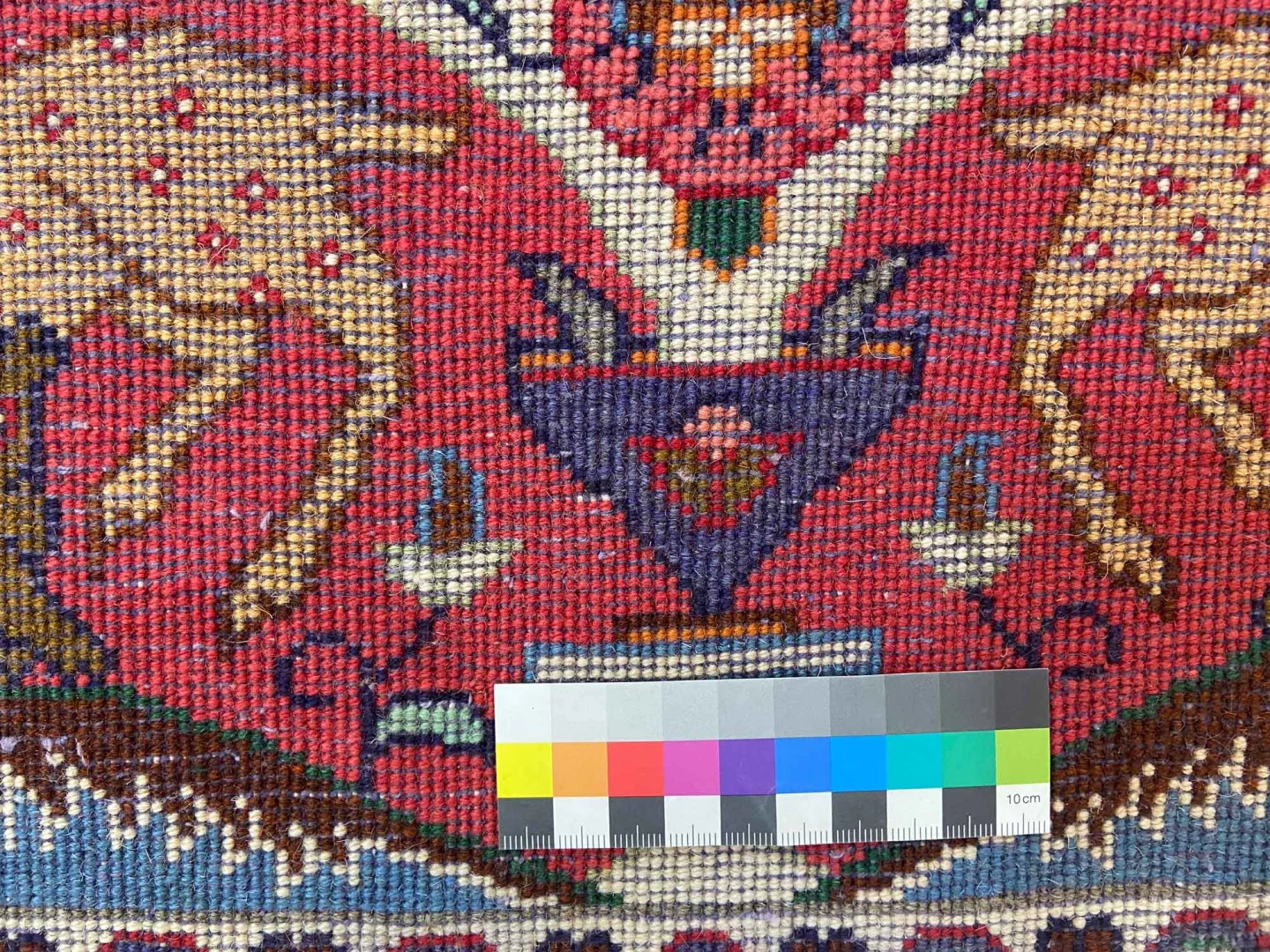 Persian Rug Sarouk 96 x 83 cm Wool Hand-knotted