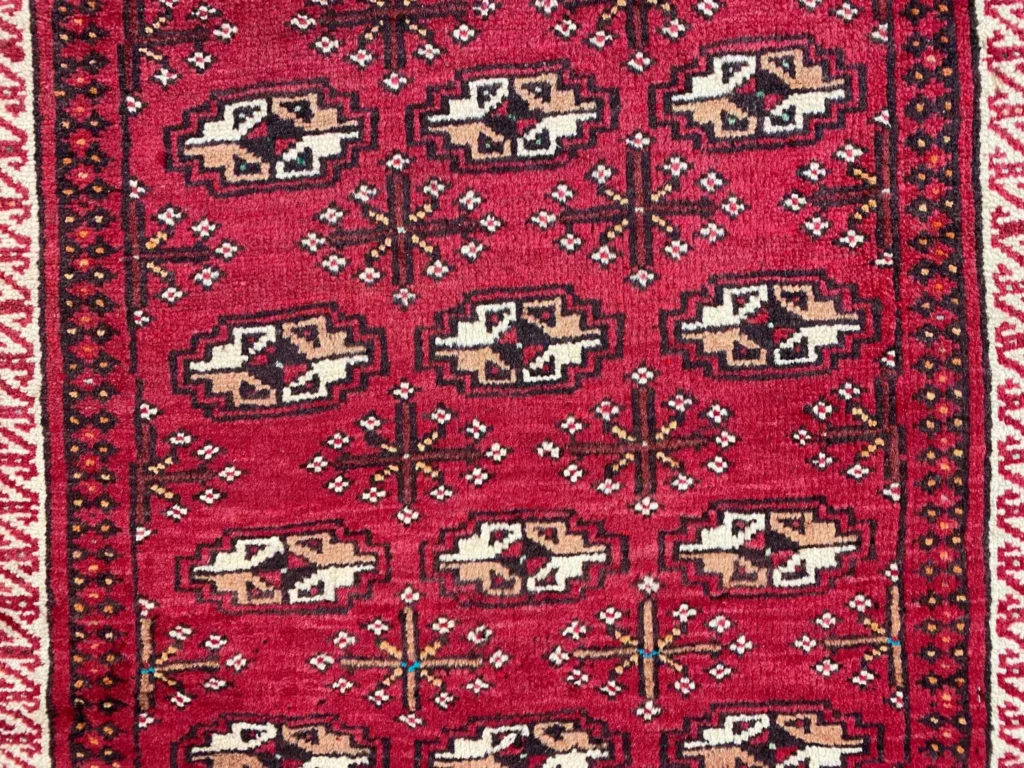 Persian Rug Turkmen 135 x 75 cm Wool Hand-knotted