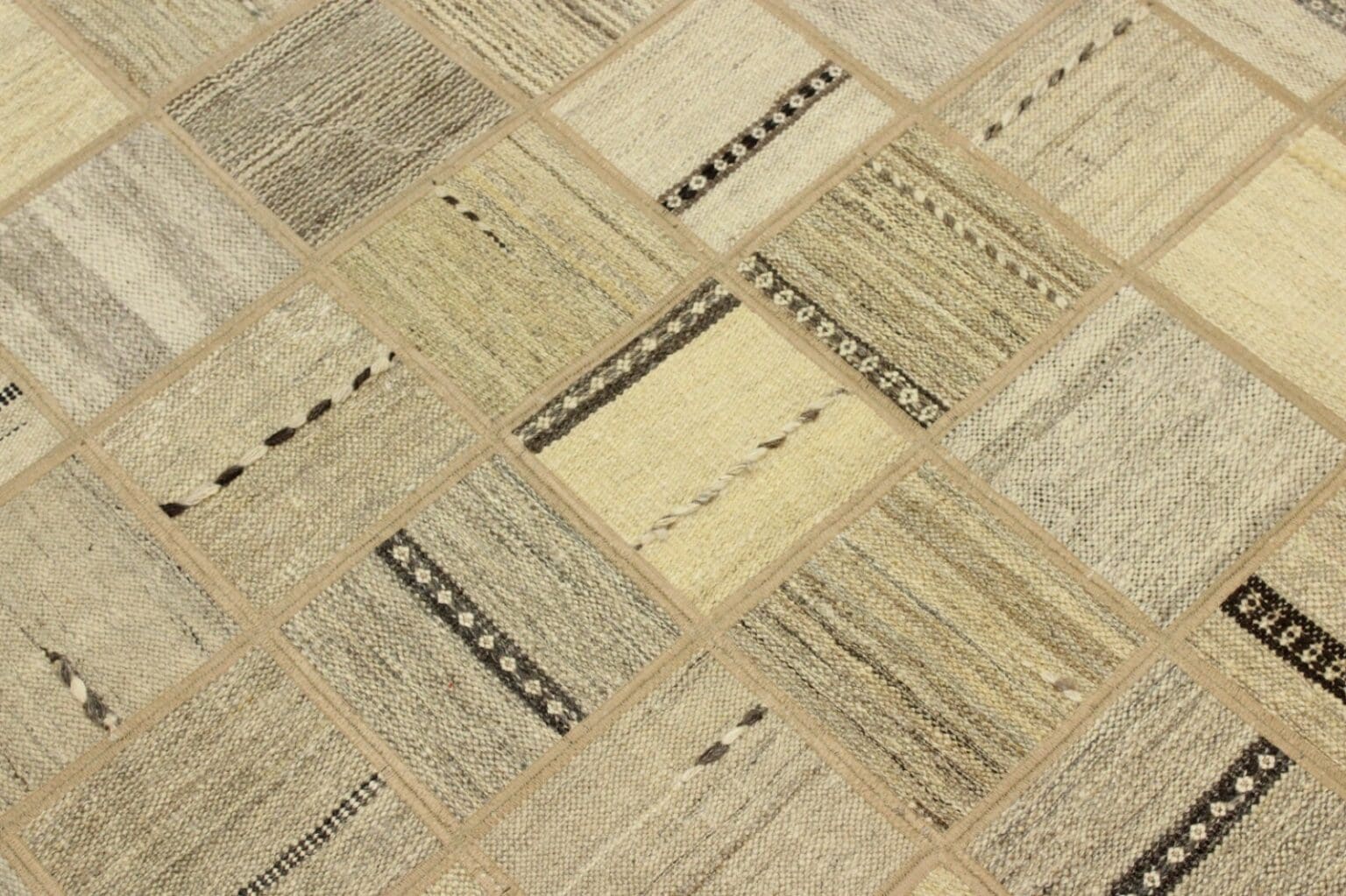 Oriental Rug 199x139 cm Hand-woven
