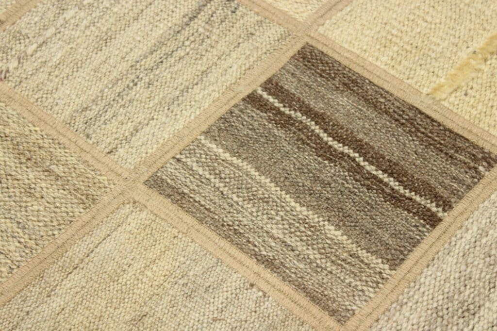 Oriental Rug 199x139 cm Hand-woven