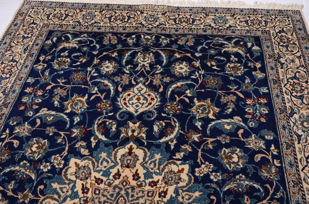nain-orientteppich-252x158-cm-400000-knoten-handgeknupft-12 Persian Rug Nain 252 x 158 cm Wool Hand-knotted