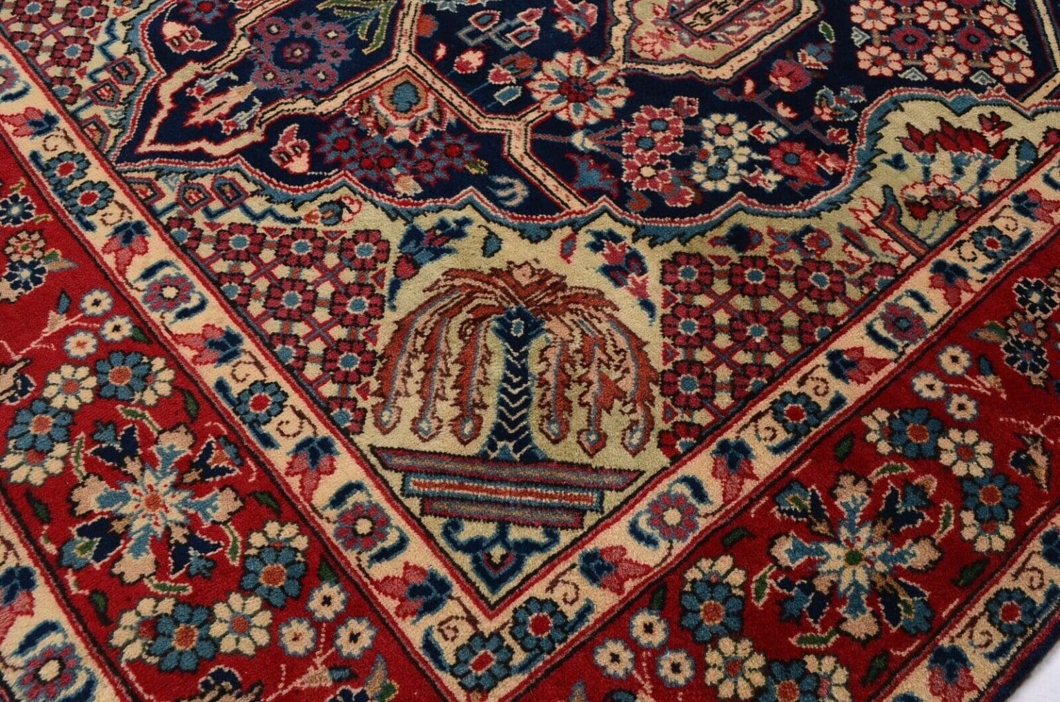 Persian Rug Kashan 255 x 152 cm Wool Hand-knotted