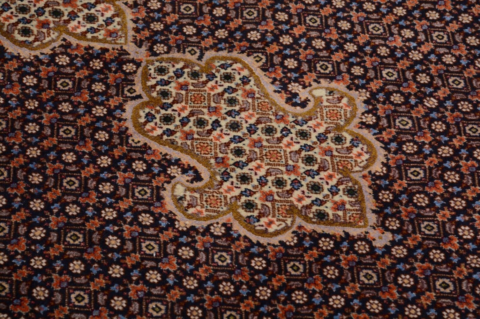 handgeknupfter-orientteppich-tabriz-395x300-cm-550000-knoten-blau-7 Persian Rug Tabriz 395 x 300 cm Wool Hand-knotted