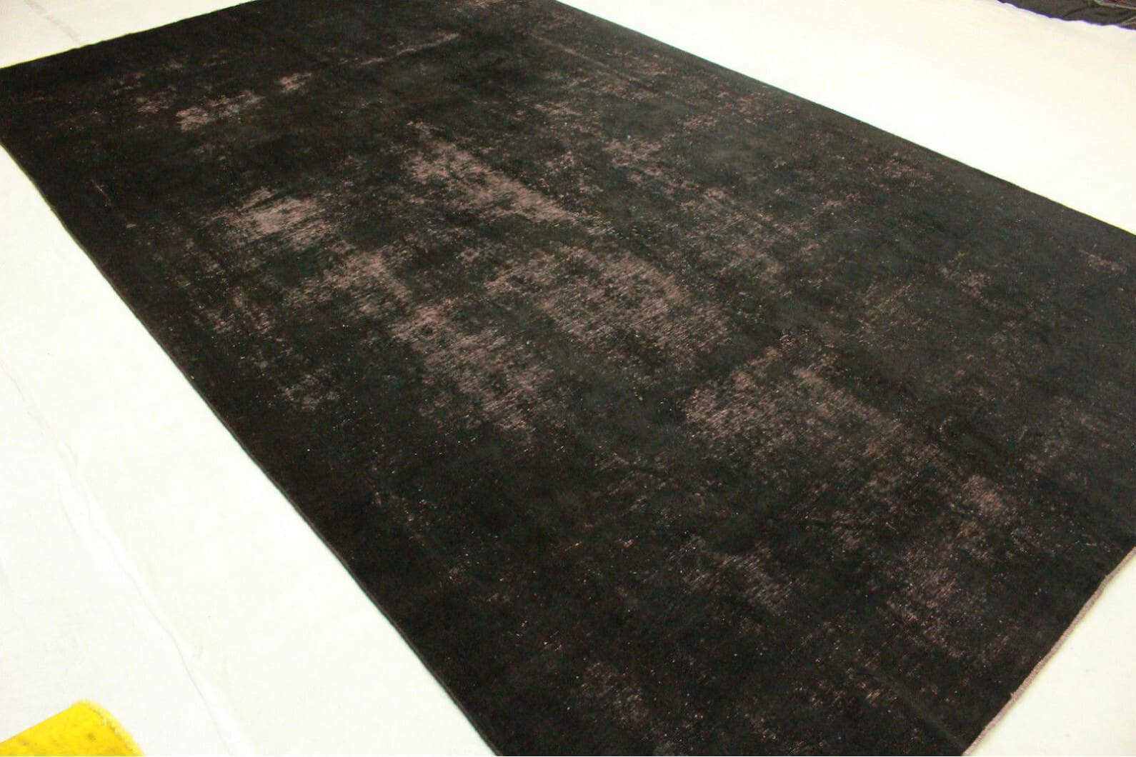 vintage-orientteppich-475x281cm-schwarz-rosa-handgeknupft-1 Oriental Oriental Rug from the Orient — 475 × 282 cm