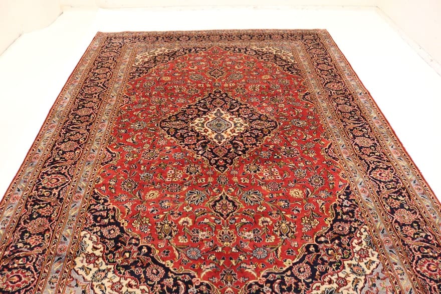 Hand-Knotted Wool Kashan Persian Rug, 412 × 300 cm