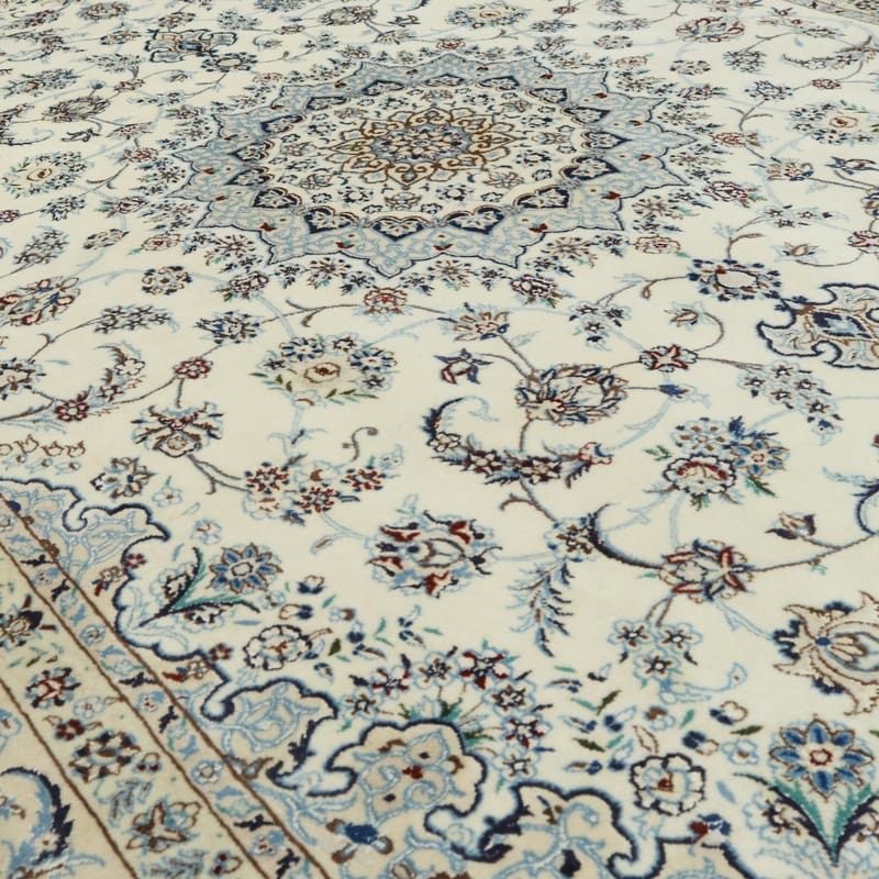 Nain Persian Rug 298 × 200 cm, Wool & Silk, hand-knotted