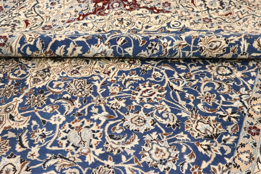 Nain Persian Rug — hand-knotted, 325 × 205 cm, Wool & Silk