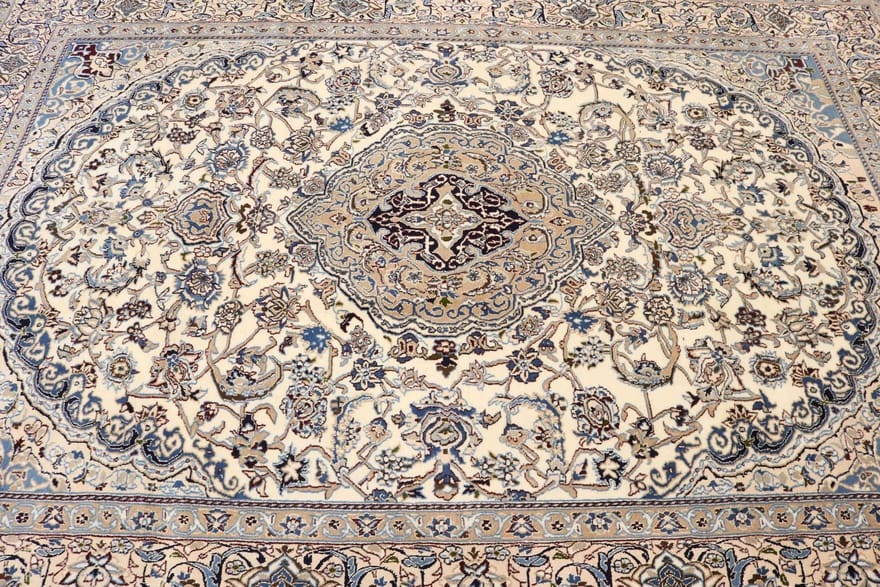 Nain Persian Rug — hand-knotted, 299 × 209 cm, Silk