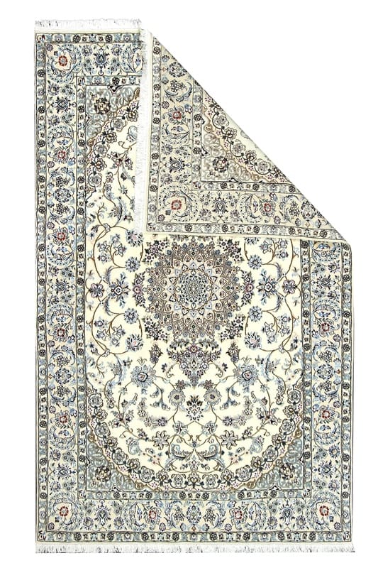 grober-nain-9la-teppich-274x169-cm-handgeknupft-zarte-farben-orientteppich-1 Nain Persian Rug — hand-knotted, 272 × 168 cm, Wool & Silk