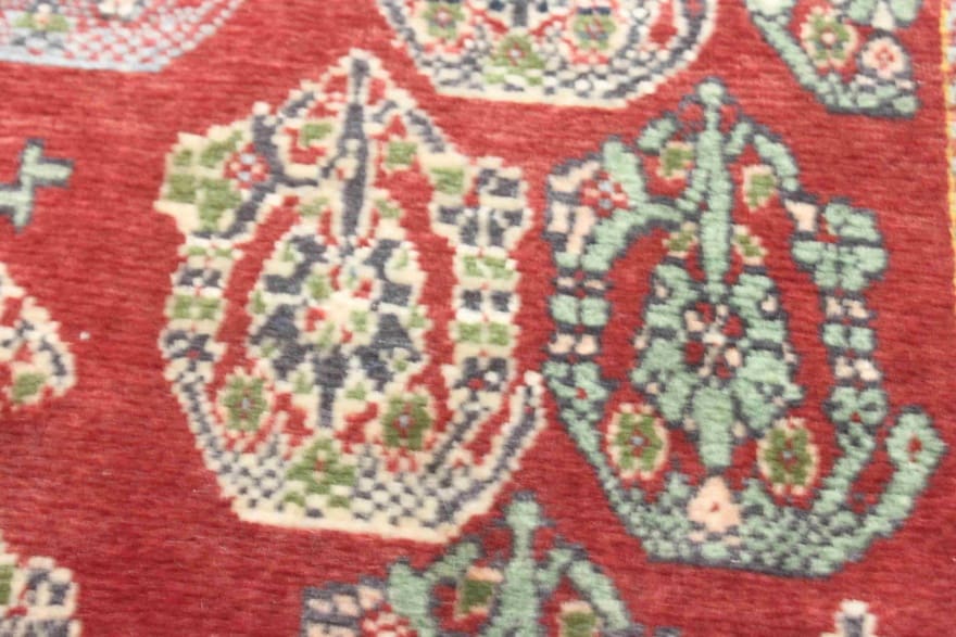 Qashqai Persian Rug 245 × 153 cm, hand-knotted