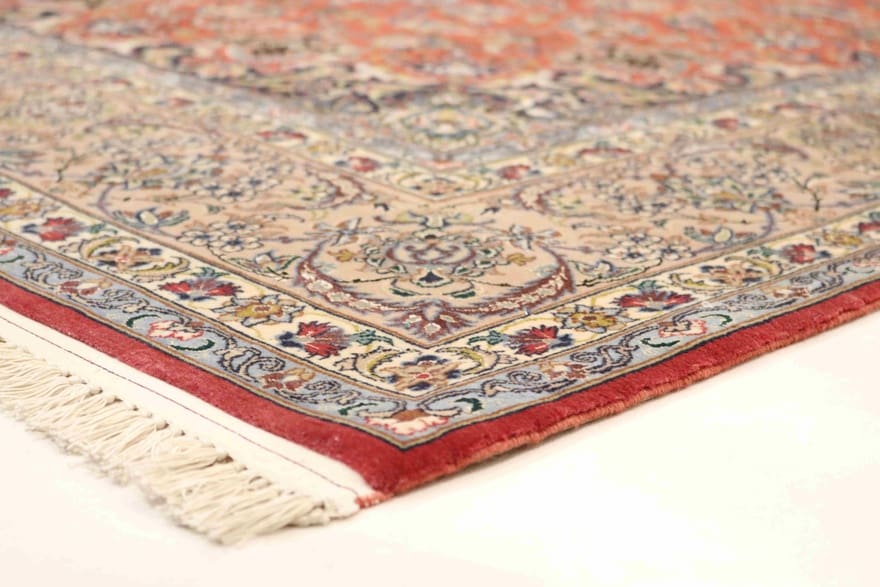 handgeknupfter-isfahan-orientteppich-237x156cm-in-rot-und-blau-4 Hand-Knotted Wool & Silk Isfahan Persian Rug, 235 × 155 cm