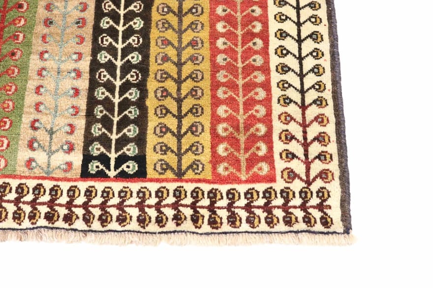 Shiraz Persian Rug — hand-knotted, 198 × 118 cm