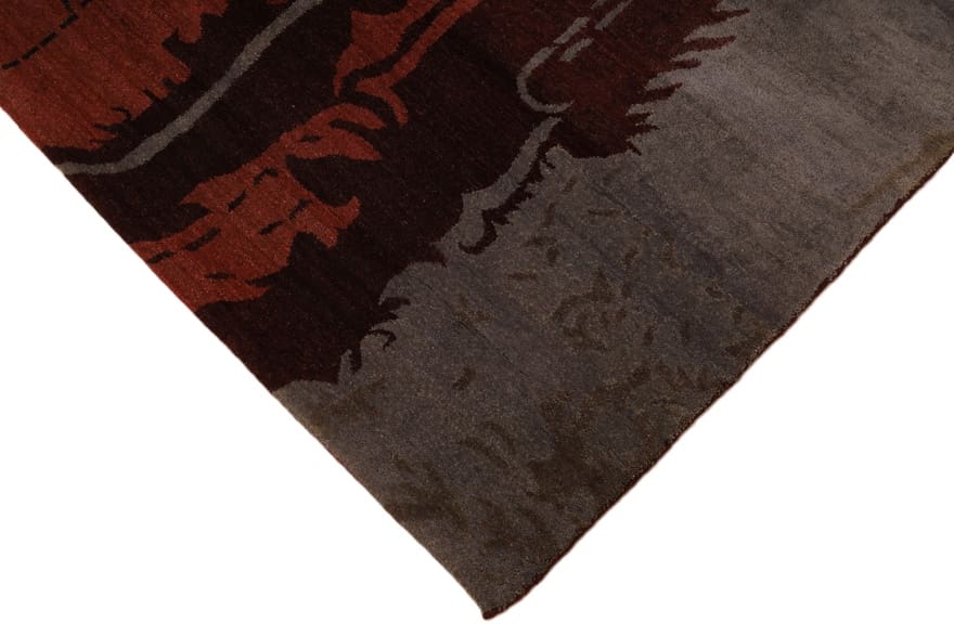 Indian Rug — hand-knotted, 303 × 205 cm, Wool