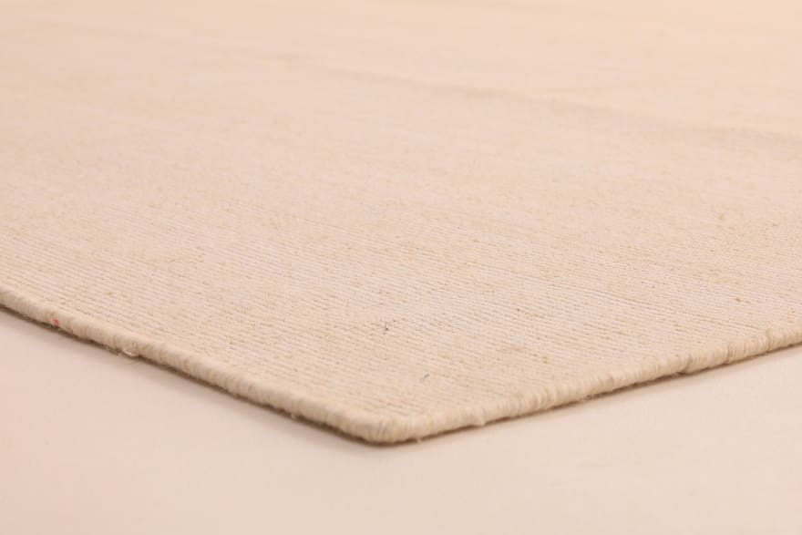 Kilim Indian Rug — hand-woven, 195 × 135 cm, Wool