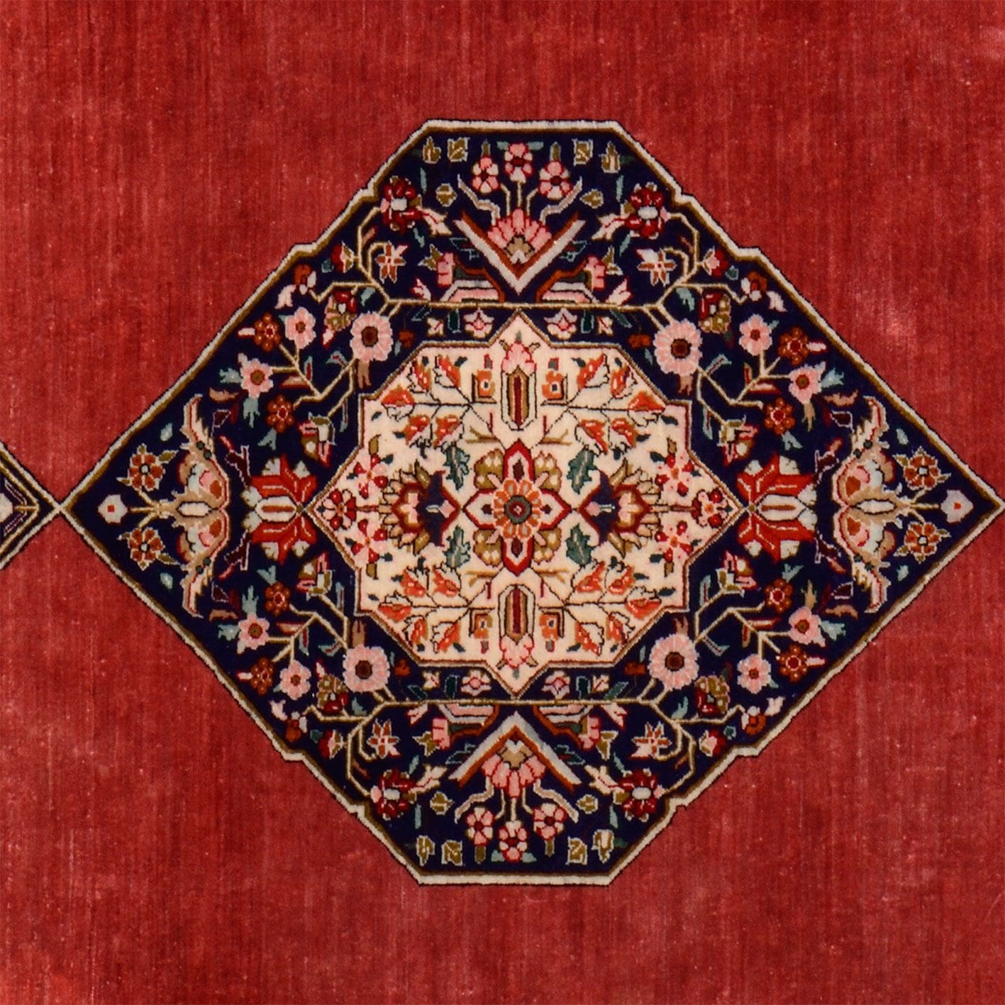 Qom Persian Rug 104 × 142 cm, Silk, hand-knotted