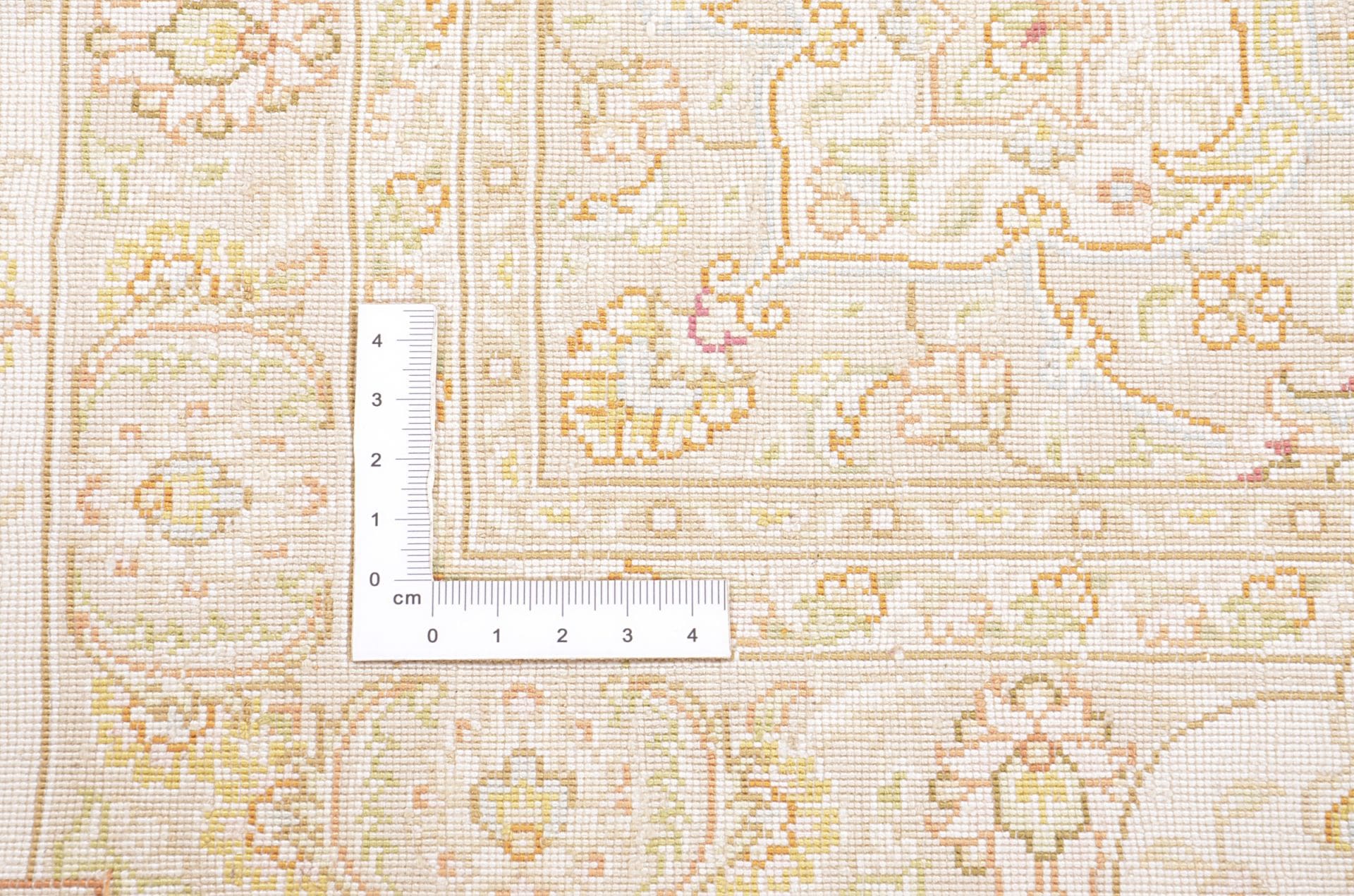 Hereke Chinese Rug — hand-knotted, 170 × 243 cm, Wool & Silk