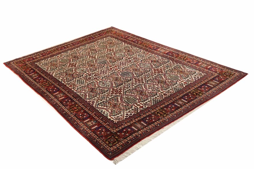 Antique Isfahan Persian Rug — 325 × 243 cm, Wool
