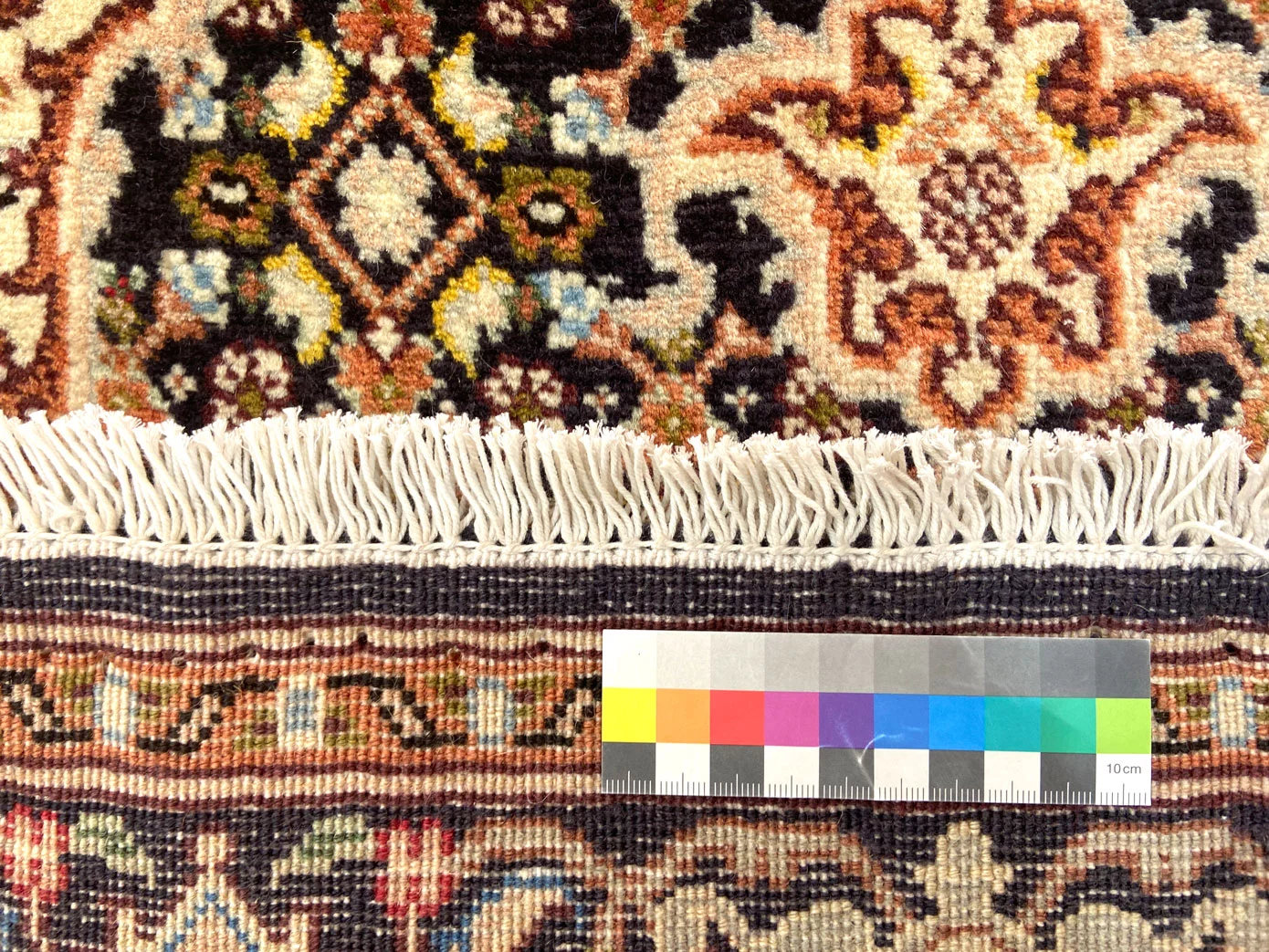 Moud Persian Rug — hand-knotted, 111 × 74 cm, Wool & Silk