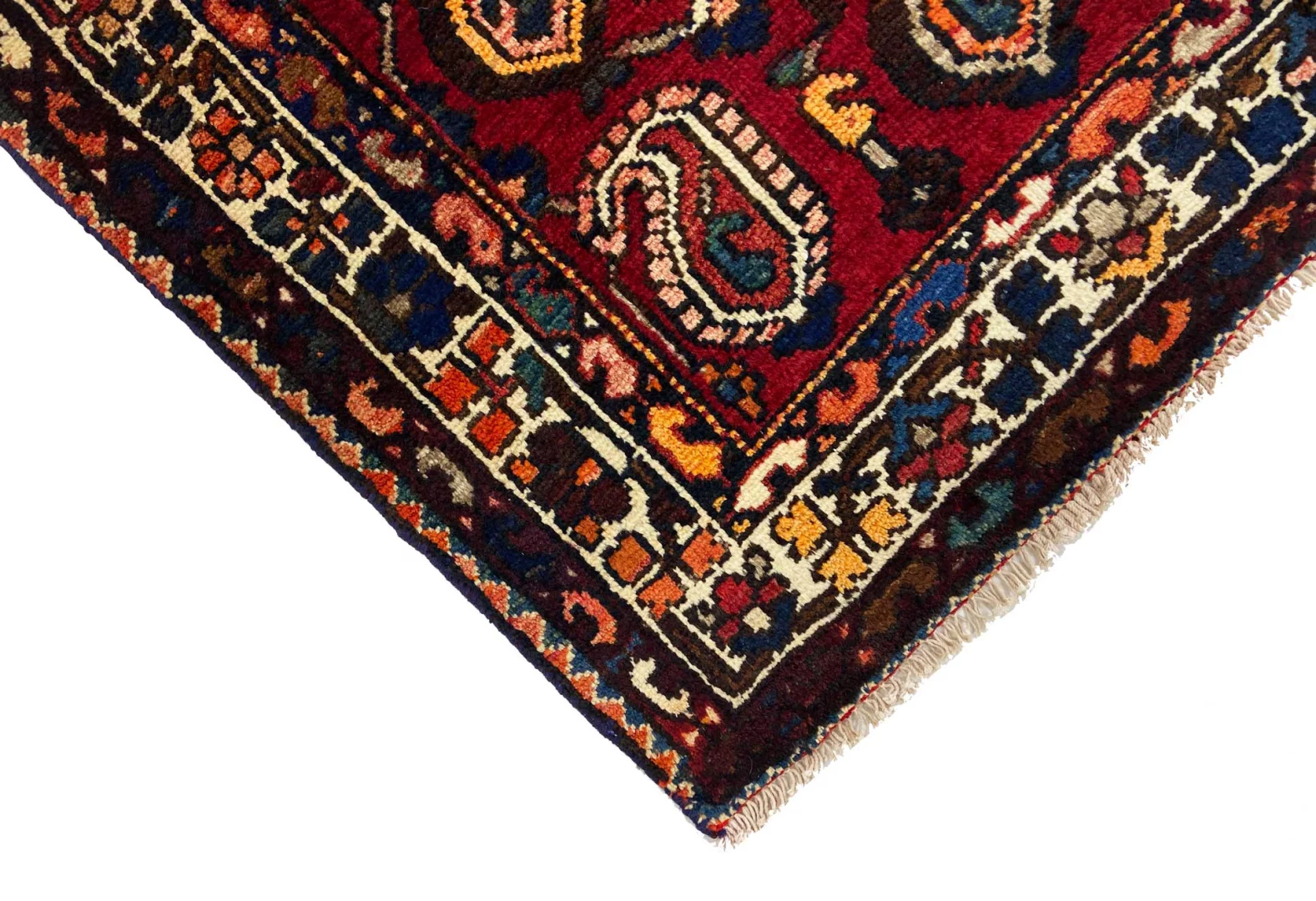 Bakhtiari Persian Rug — hand-knotted, 222 × 151 cm, Wool