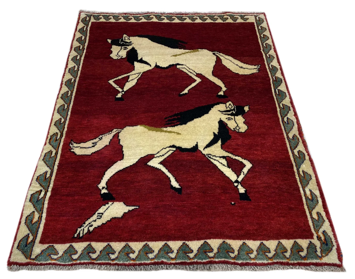 gabbeh-shuli-148-x-108-cm-handgeknupft-90000-180000-knoten-1 Hand-Knotted Wool Gabbeh Persian Rug, 148 × 108 cm