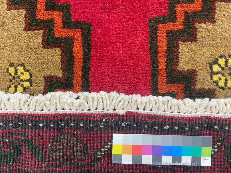 Qashqai Persian Rug 259 × 68 cm, Wool, hand-knotted