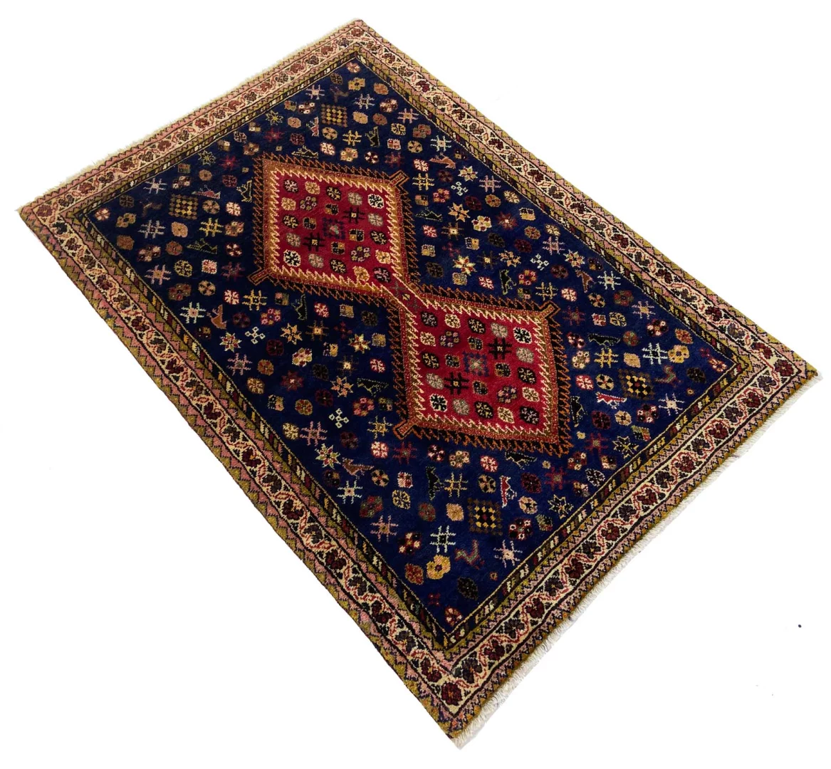 Hand-Knotted Wool Qashqai Persian Rug, 146 × 99 cm