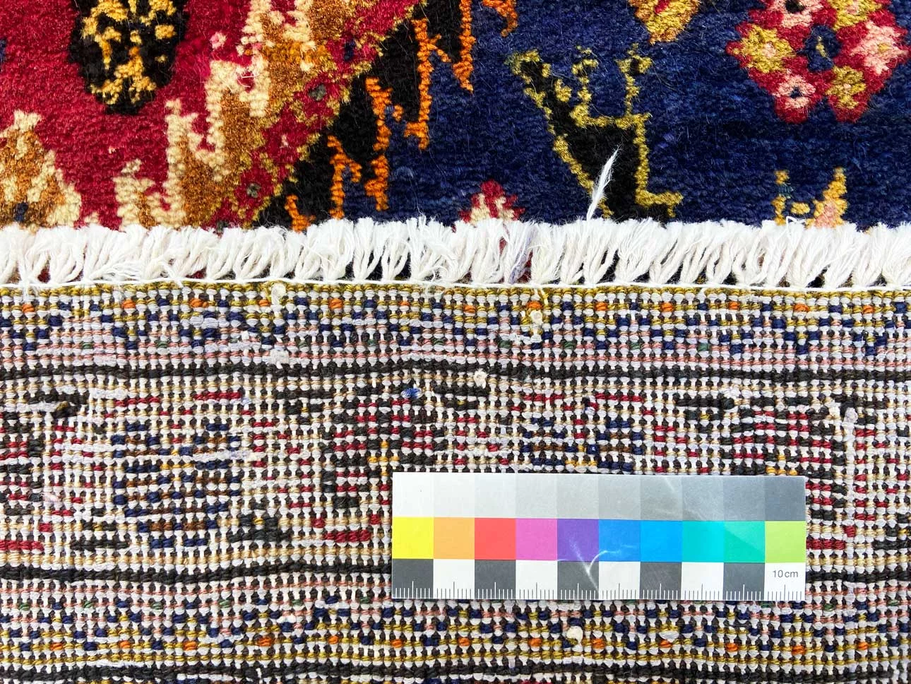 Hand-Knotted Wool Qashqai Persian Rug, 146 × 99 cm