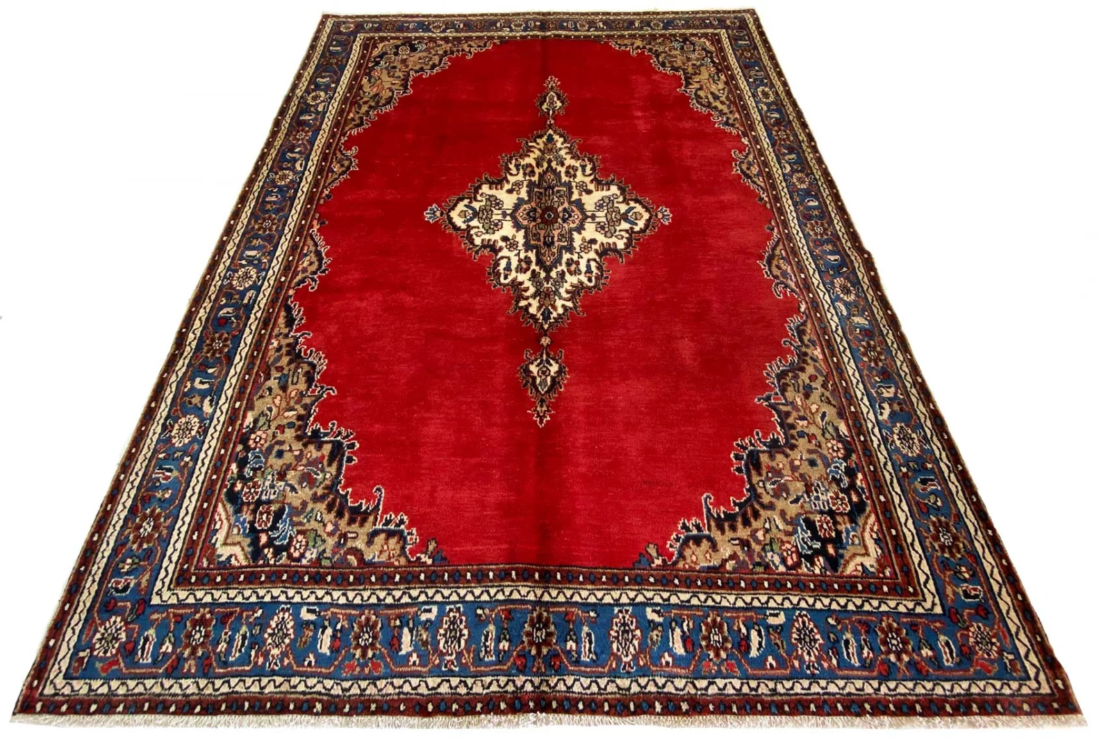 Hamadan Persian Rug — hand-knotted, 324 × 234 cm, Wool