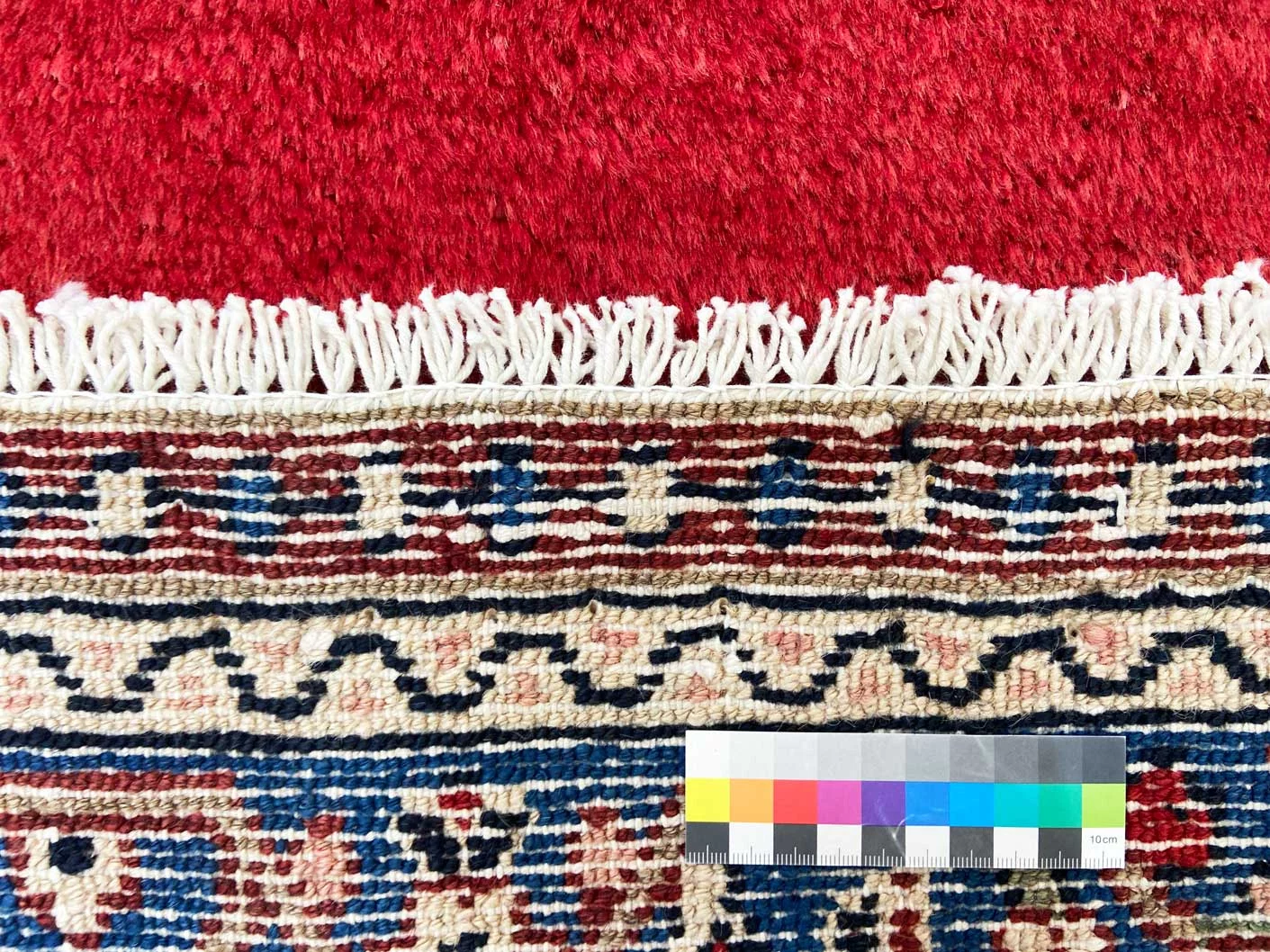 Hamadan Persian Rug — hand-knotted, 324 × 234 cm, Wool