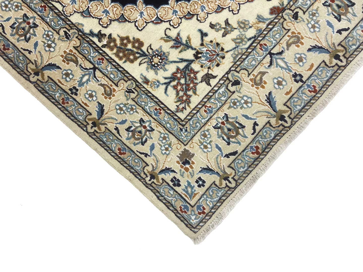 nain-teppich-198-x-124-cm-florales-muster-handgeknupft-perserteppich-3 Nain Persian Rug — hand-knotted, 198 × 124 cm, Wool