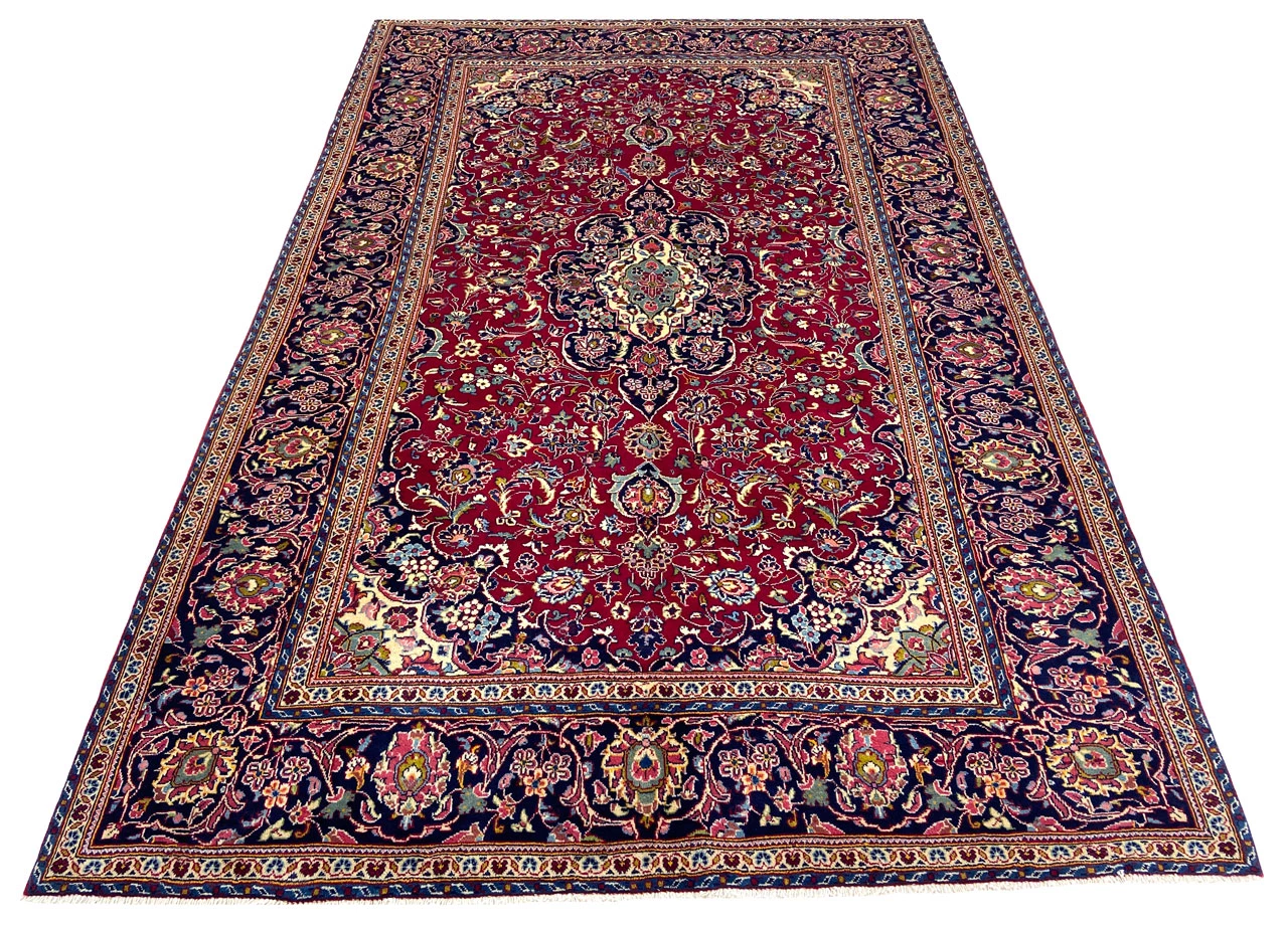 Kashan Persian Rug 308 × 199 cm, Wool, hand-knotted
